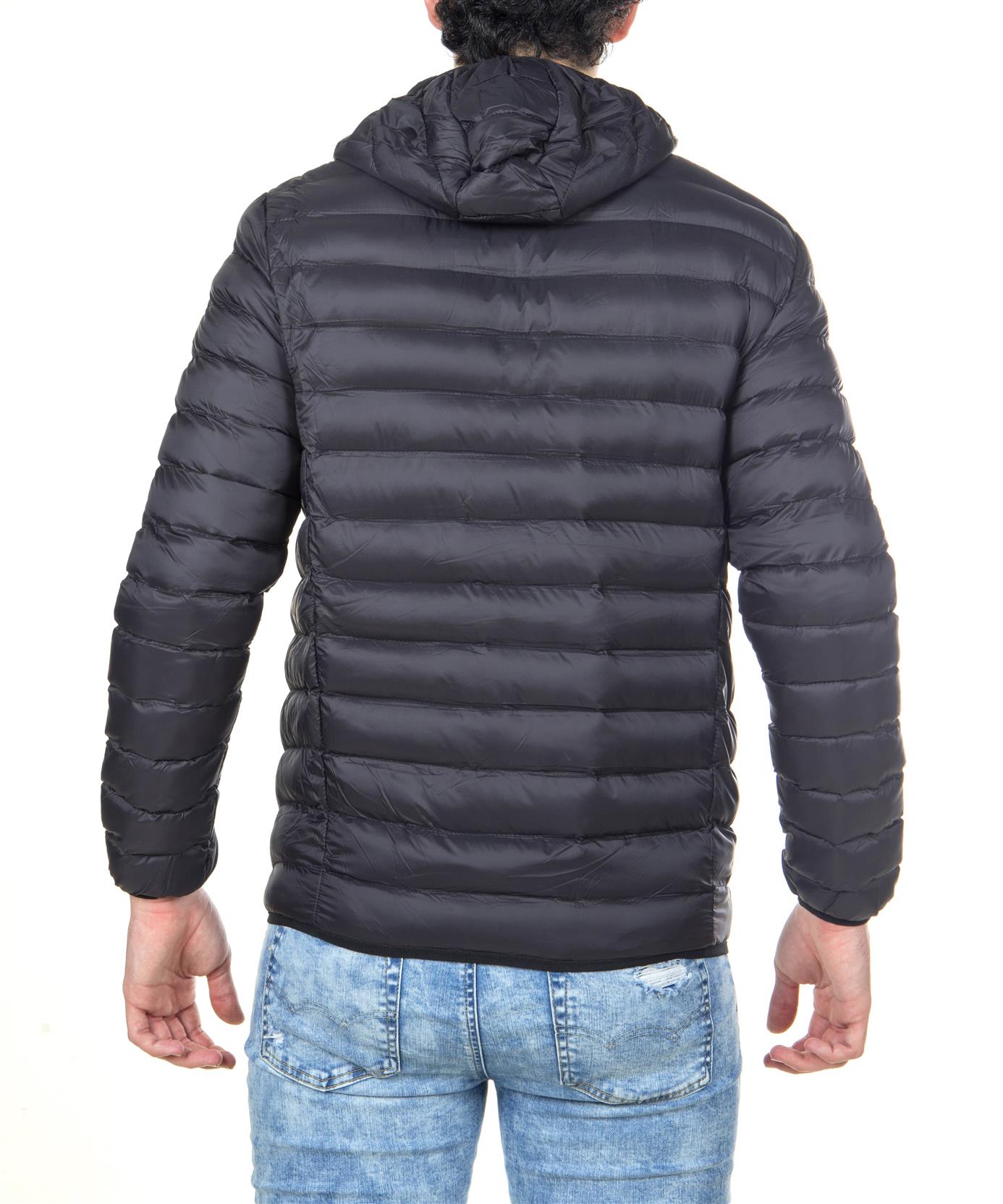 Campera Liverpool Negro